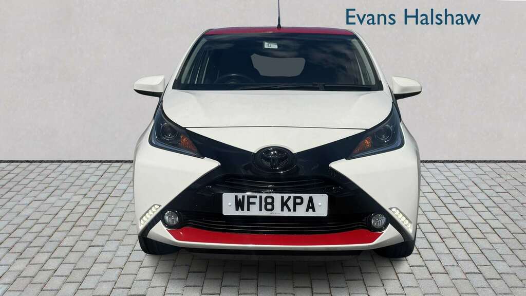 Toyota Aygo 1.0 Vvt-i X-press 2018 White #5