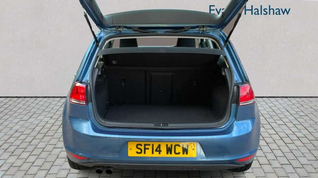 Volkswagen Golf Hatchback White #7