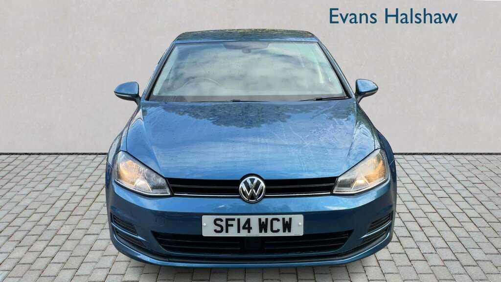 Volkswagen Golf Hatchback White #4