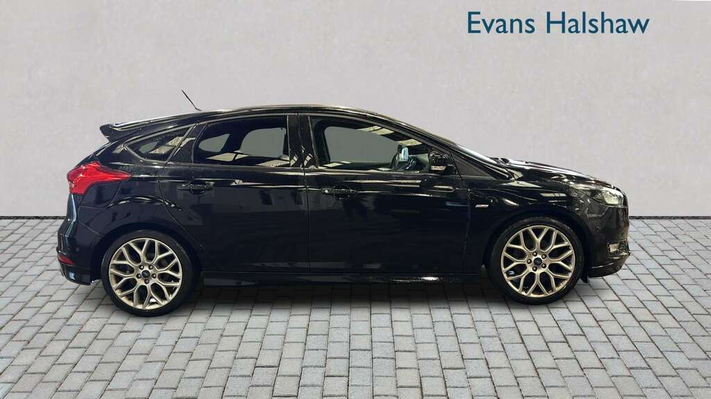 Ford Focus 1.5 Ecoboost St-line 2017 Black #3