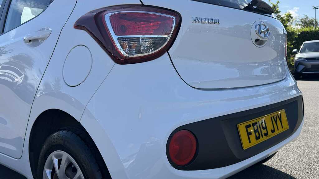 Hyundai I10 Hatchback Blue #17