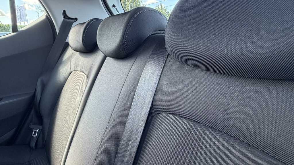 Hyundai I10 Hatchback Blue #10