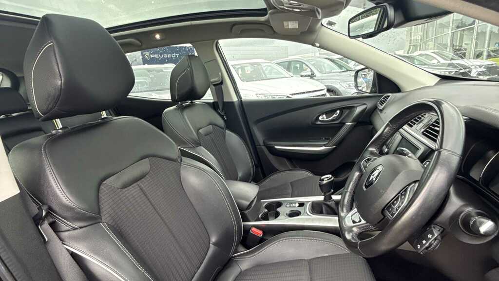Renault Kadjar 1.3 Tce Signature Nav 2018 Black #2