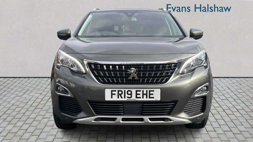 Peugeot 3008 1.2 Puretech Allure 2019 #2