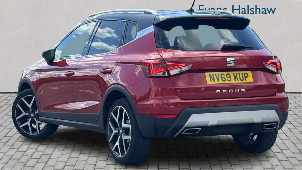 Seat Arona 1.0 Tsi 115 Fr Sport Ez Dsg 2020 Red #2