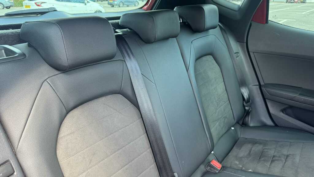 Seat Arona Se Technology Blue #10