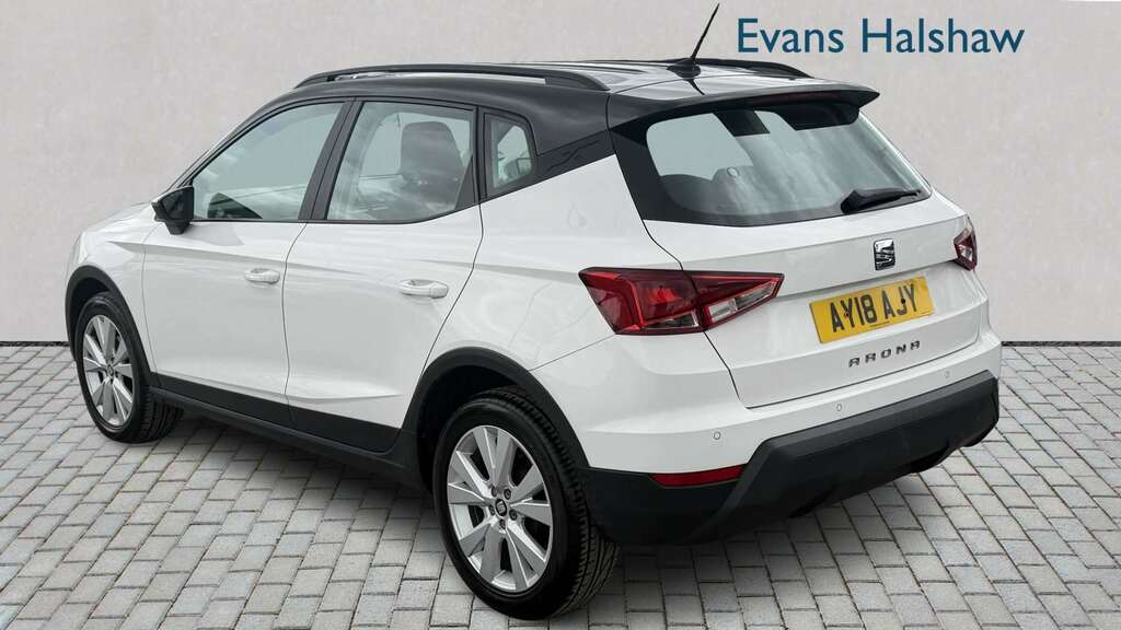 Seat Arona 1.0 Tsi Se Technology 2018 White #4