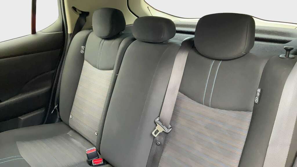 Nissan Leaf Hatchback Black #14