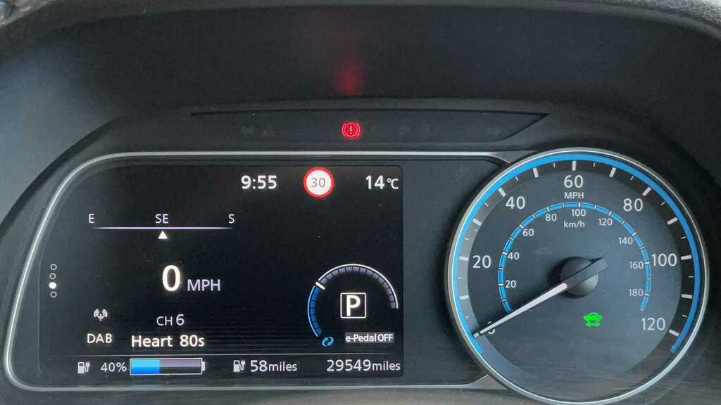 Nissan Leaf Hatchback Black #10