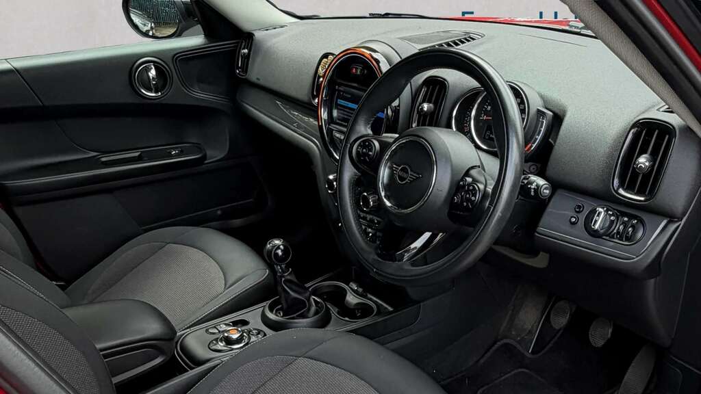Mini Countryman 1.5 Cooper Classic 2020 Red #5