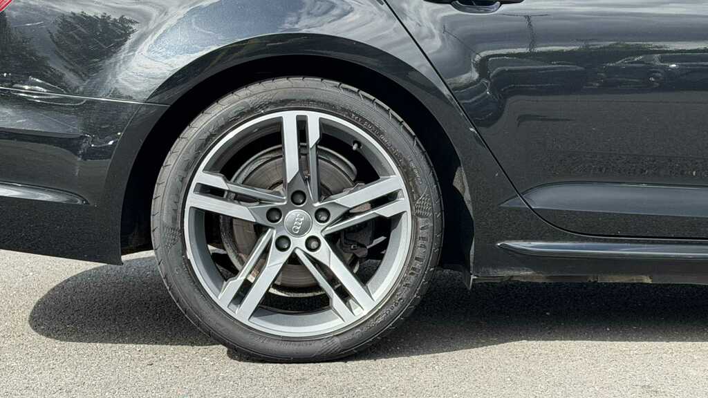 Audi A4 Tfsi S Line #7