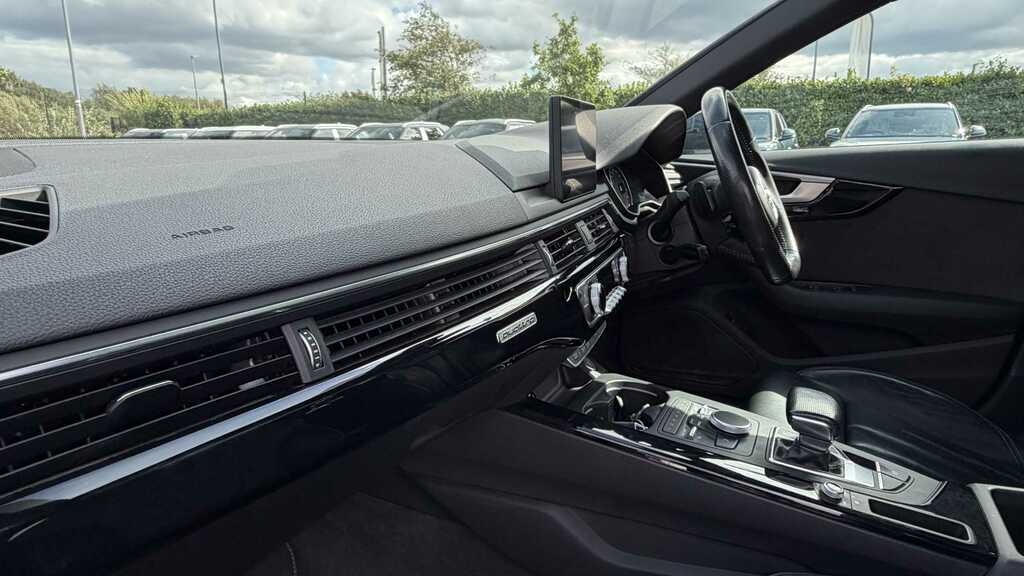 Audi A4 Tfsi S Line #14