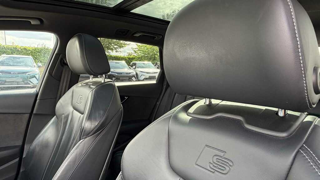 Audi A4 Tfsi S Line #12