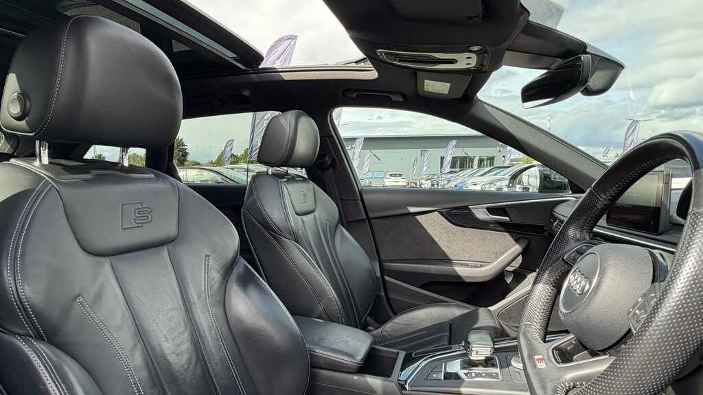 Audi A4 2.0 Tdi 190 Quattro S Line S Tronic 2017 Black #3