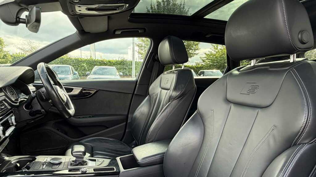 Audi A4 Tfsi S Line #11
