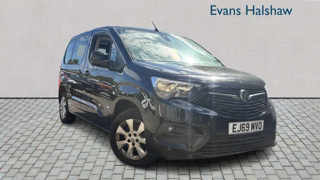 Vauxhall Combo Life 1.5 Turbo D 130 Energy 2020 Black