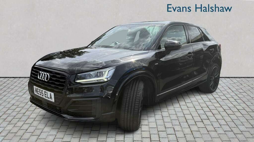 Audi Q2 35 Tfsi Black Edition S Tronic 2019 Black #2