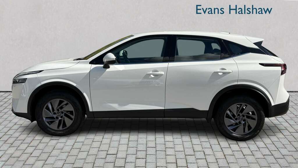 Nissan Qashqai 1.3 Dig-t Mh Acenta Premium 2023 White #3
