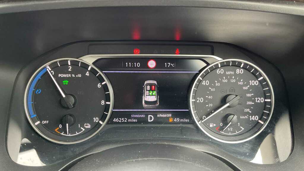 Nissan X-Trail 1.5 E-power 204 Acenta Premium Xtronic Silver #9