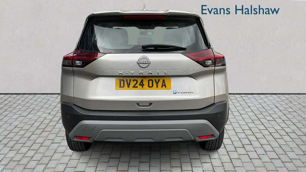 Nissan X-Trail 1.5 E-power 204 Acenta Premium Xtronic 2024 Silver #5