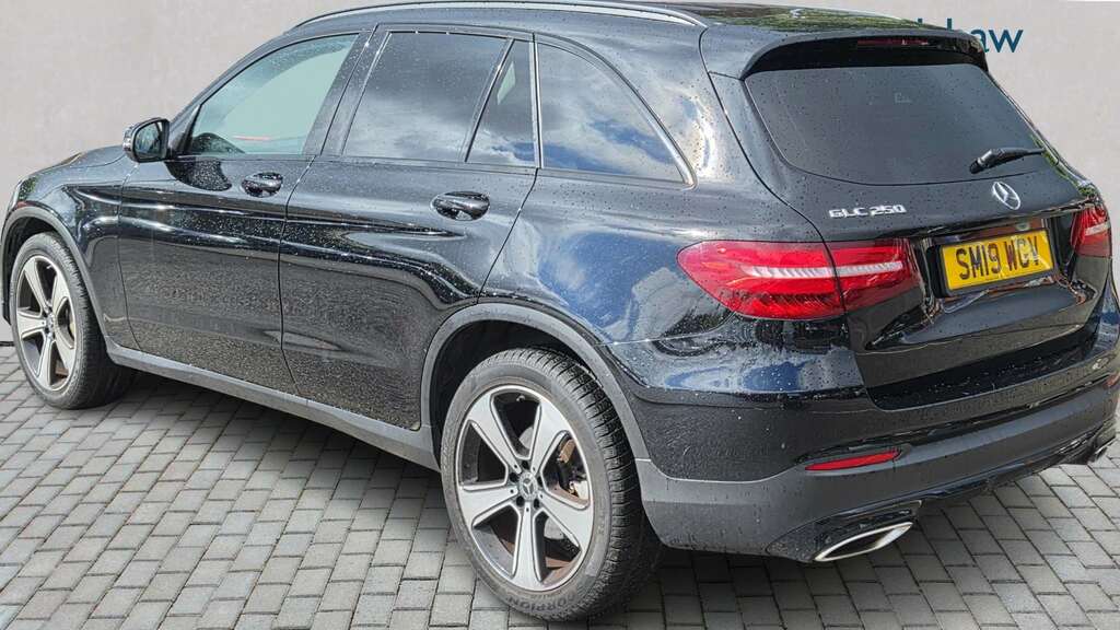 Mercedes-Benz GLC Class 250 4Matic Urban Edition 9G-tronic 2019 Black #2