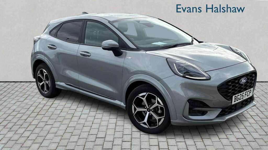 Ford Puma Titanium Black #1