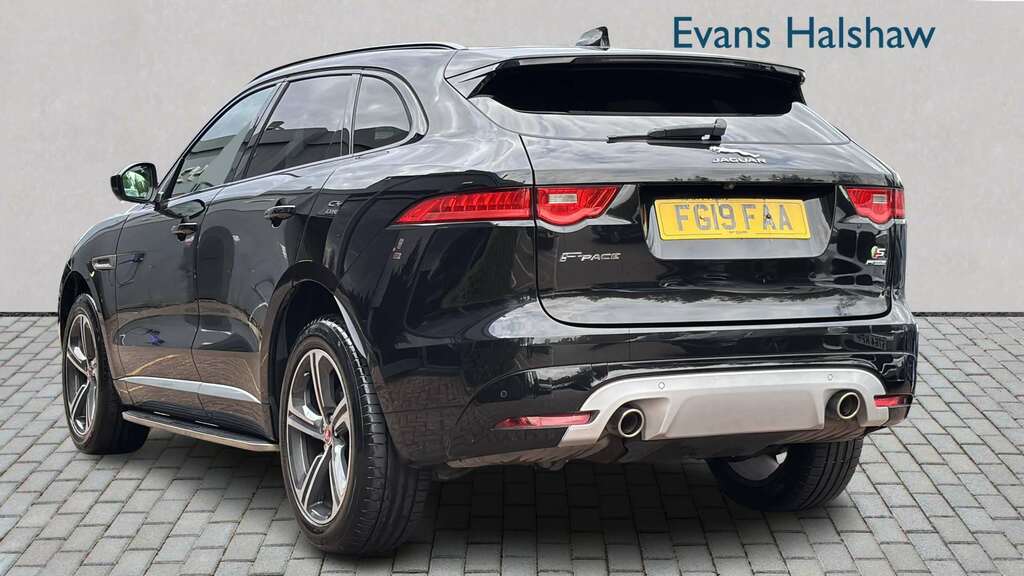 Jaguar F-Pace 3.0D V6 S Awd 2019 FG19FAA Black #2