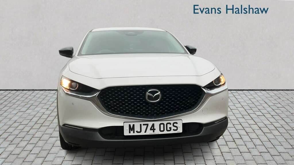 Mazda CX-30 2.5 E-skyactiv G Mhev 140 Homura 2024 White #4
