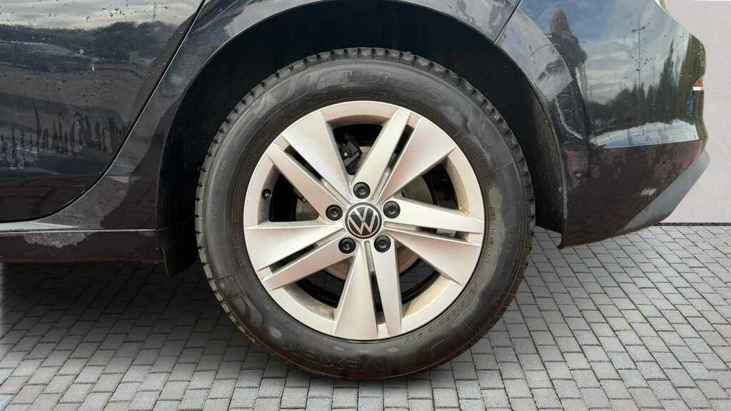 Volkswagen Golf 2.0 Tdi Life Dsg 2023 Black #6