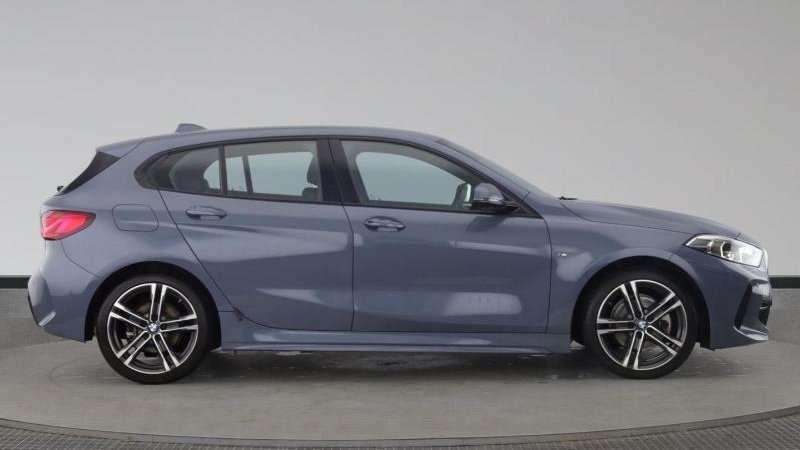 BMW 1 Series 2L Null Black #3