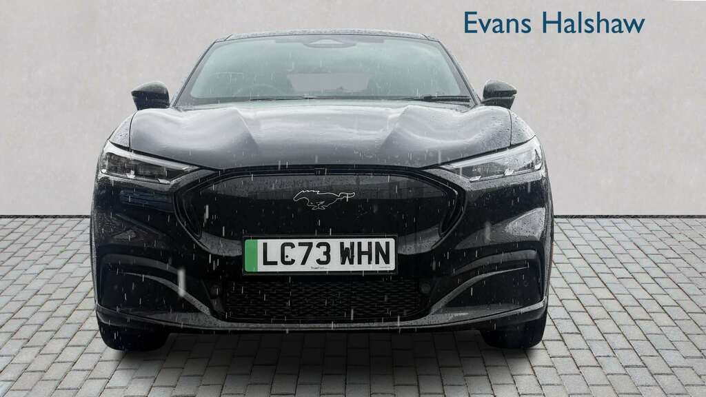Ford Mustang Mach-E 216Kw Premium 91Kwh Rwd 2023 Black #4
