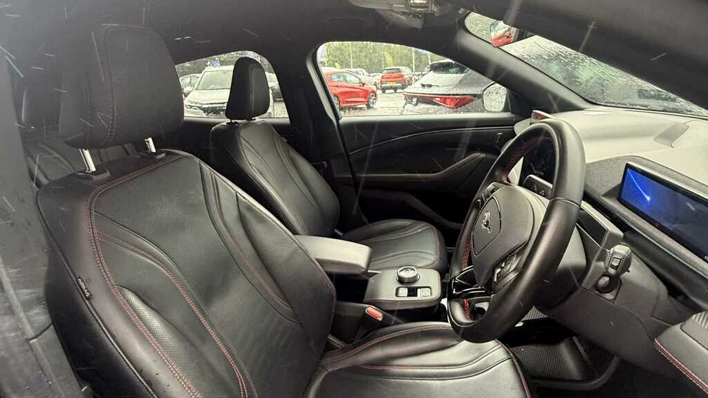 Ford Mustang Mach-E 216Kw Premium 91Kwh Rwd 2023 Black #3