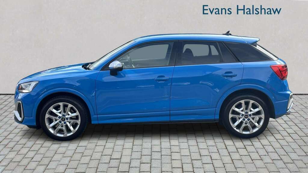 Audi Q2 Sq2 Quattro S Tronic 2022 LC71YNM Blue #4