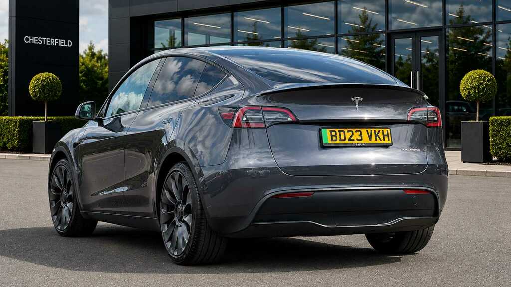 Tesla Model Y Performance Awd 2023 Silver #2