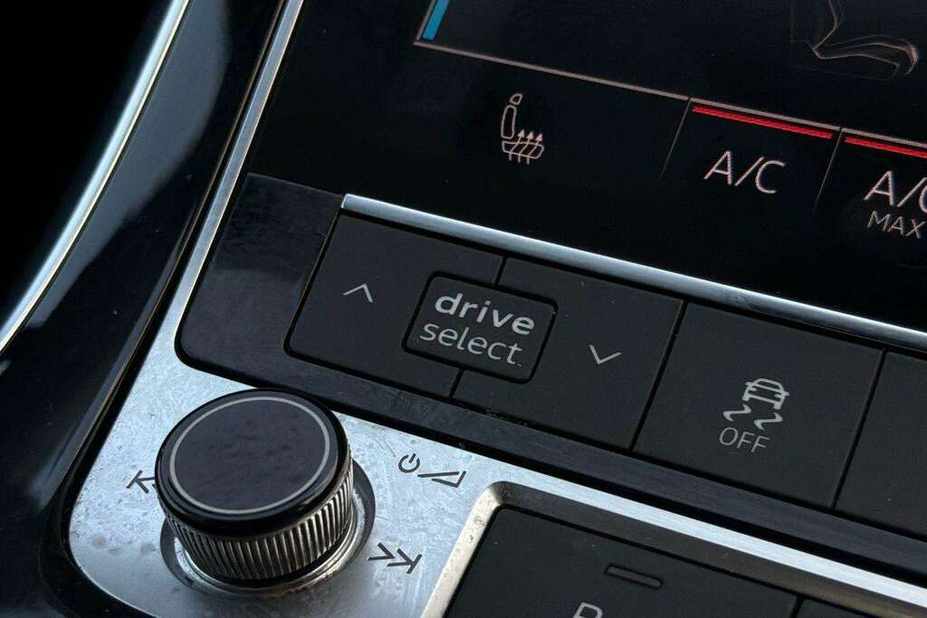Audi Q7 S Line #30