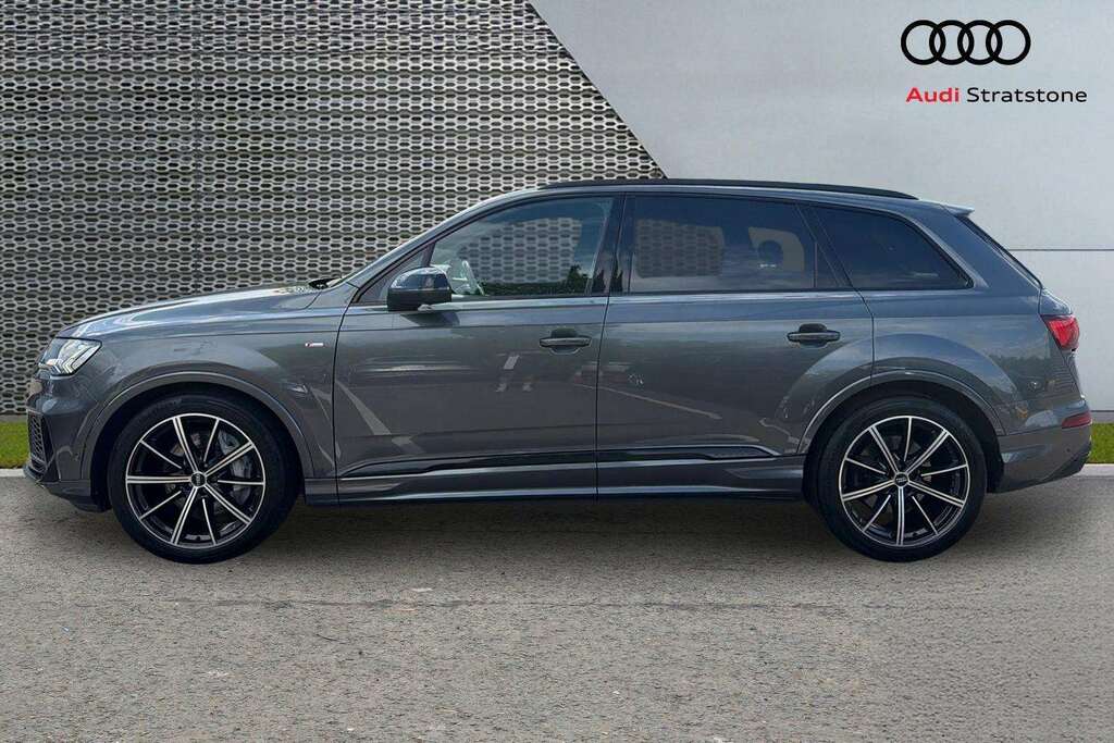 Audi Q7 S Line #8