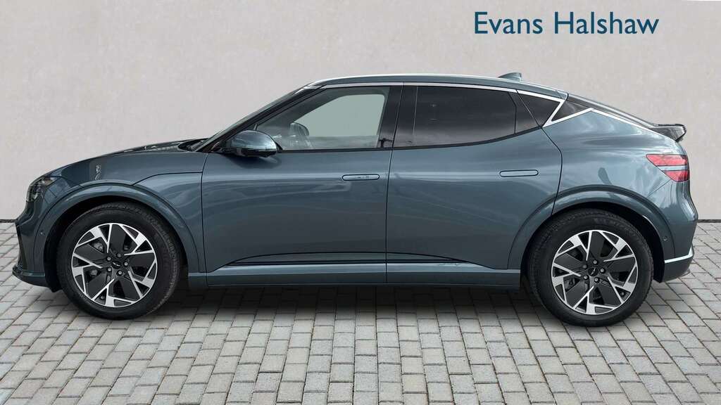 Genesis GV60 168Kw Pure 84Kwh 2025 Green #3