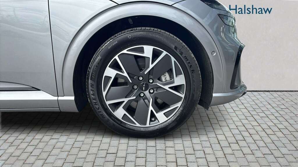 Genesis GV60 168Kw Pure 84Kwh 2025 Silver #6