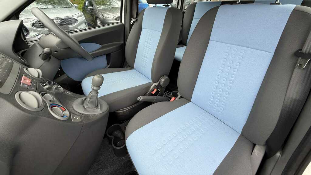 Fiat Panda 1.1 Active Eco Red #19