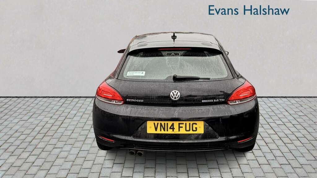 Volkswagen Scirocco 2.0 Tdi Bluemotion Tech Nav 2014 Black #4