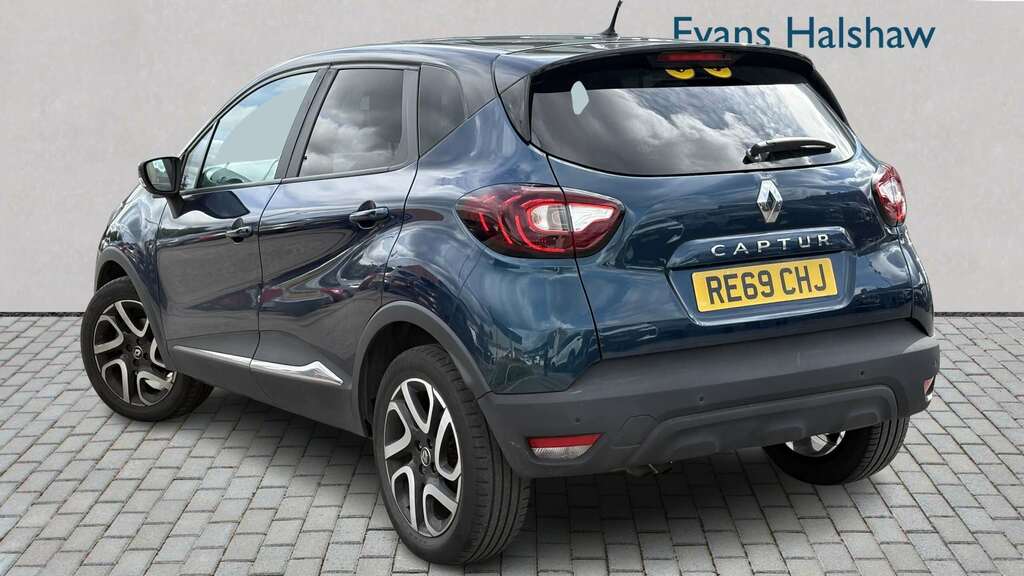 Renault Captur 1.3 Tce 130 Iconic 2019 RE69CHJ Blue #2