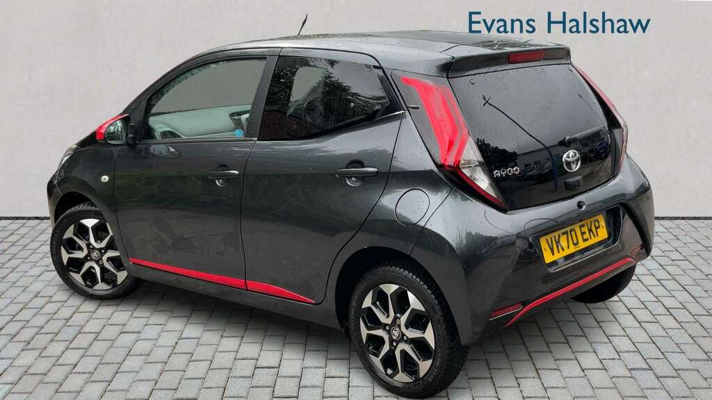 Toyota Aygo 1.0 Vvt-i X-trend Tss 2020 Grey #2
