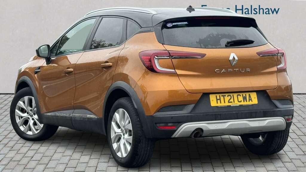 Renault Captur 1.3 Tce 130 Iconic Edc 2021 HT21CWA Orange #2