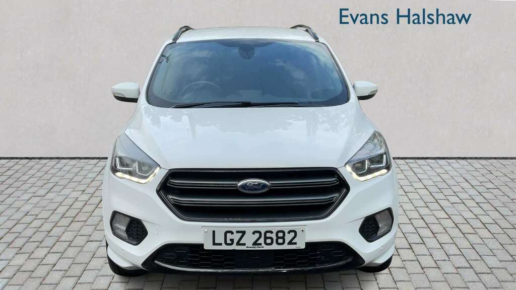 Ford Kuga 1.5 Tdci St-line 2Wd 2018 LGZ2682 White #3