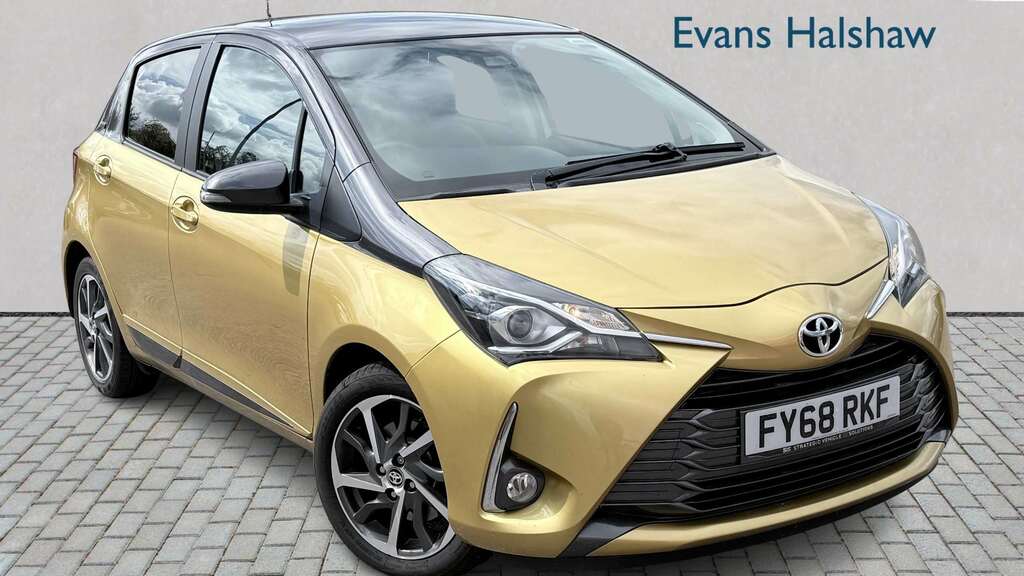 Toyota Yaris 1.5 Vvt-i Y20 Bi-tone 2019 Gold