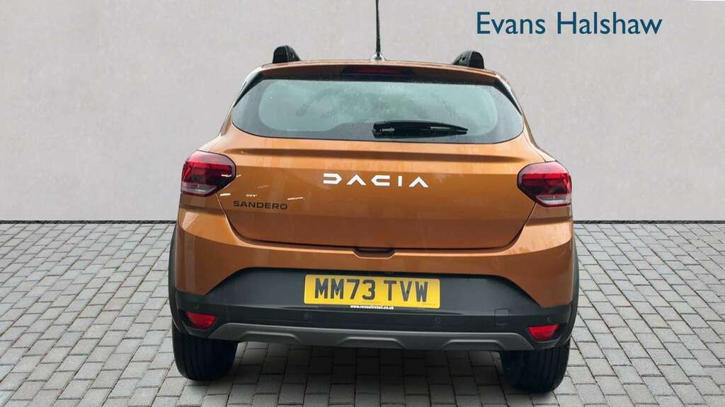 Dacia Sandero Stepway 1.0 Tce Bi-fuel Expression 2023 Orange #5