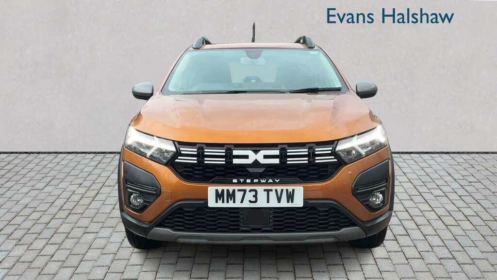 Dacia Sandero Stepway 1.0 Tce Bi-fuel Expression 2023 Orange #4