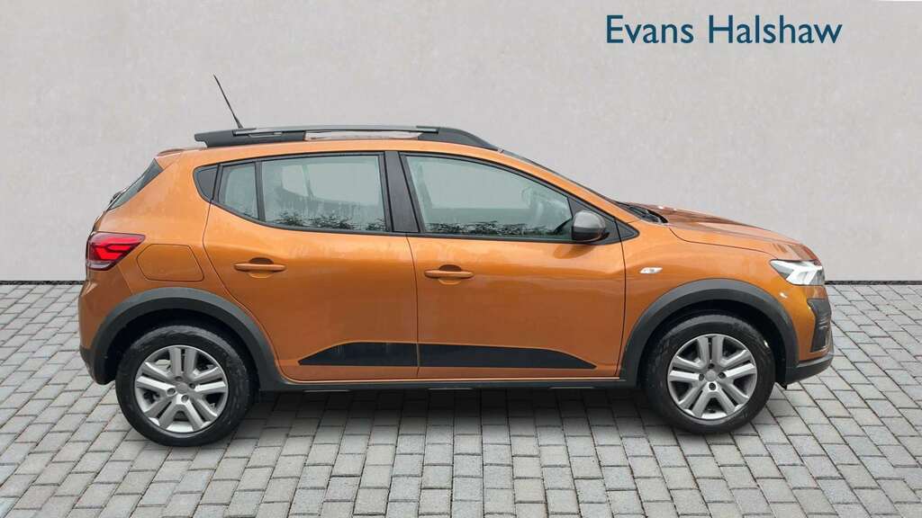 Dacia Sandero Stepway 1.0 Tce Bi-fuel Expression 2023 Orange #3