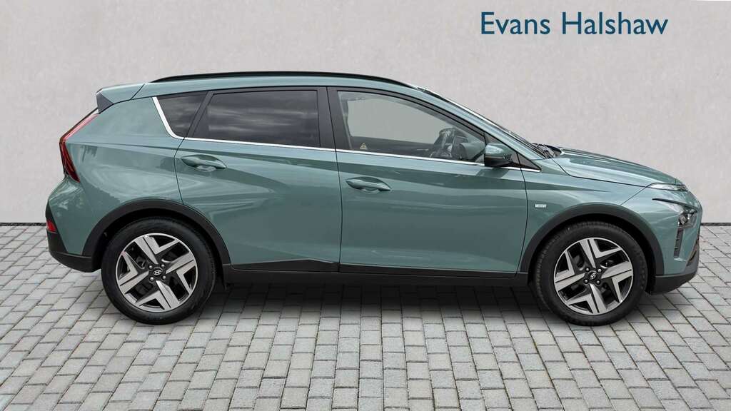 Hyundai Bayon 1.0 Tgdi 48V Mhev Premium Dct 2023 Green #3