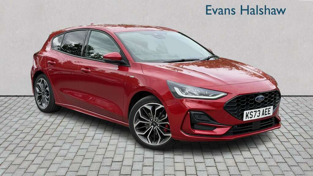 Ford Focus 1.0 Ecoboost Hybrid Mhev 155 St-line X 2023 Red